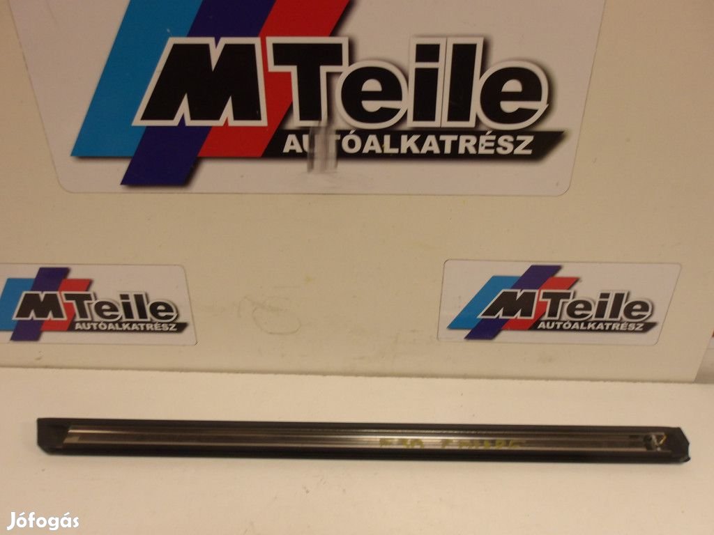 [GYÁRI BONTOTT] BMW E30 COUPE DÍSZLÉC